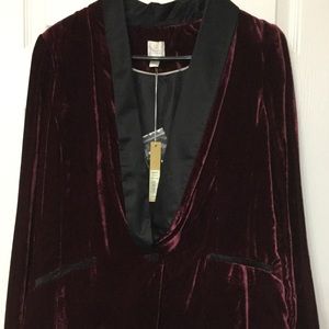 LC Lauren Conrad Velvet Blazer